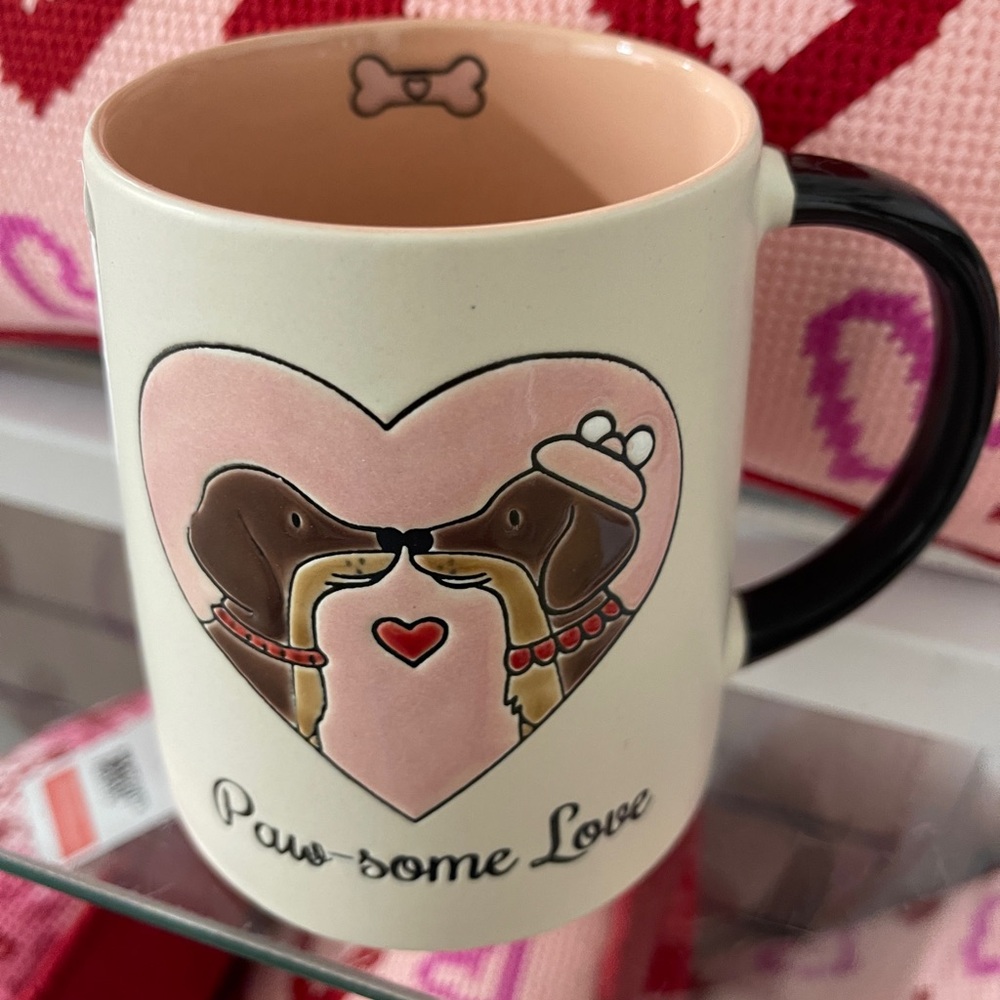 Valentine’s Day Dachshund heart Paw-some Love Ceramic Coffee Mug NWT